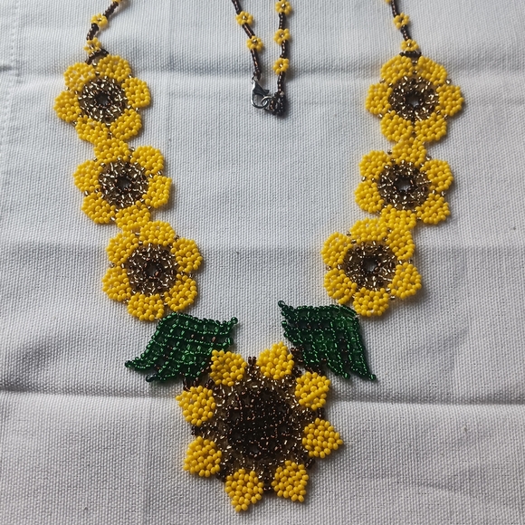 Handmade Beaded Sunflower Necklace - Picture 2 of 4